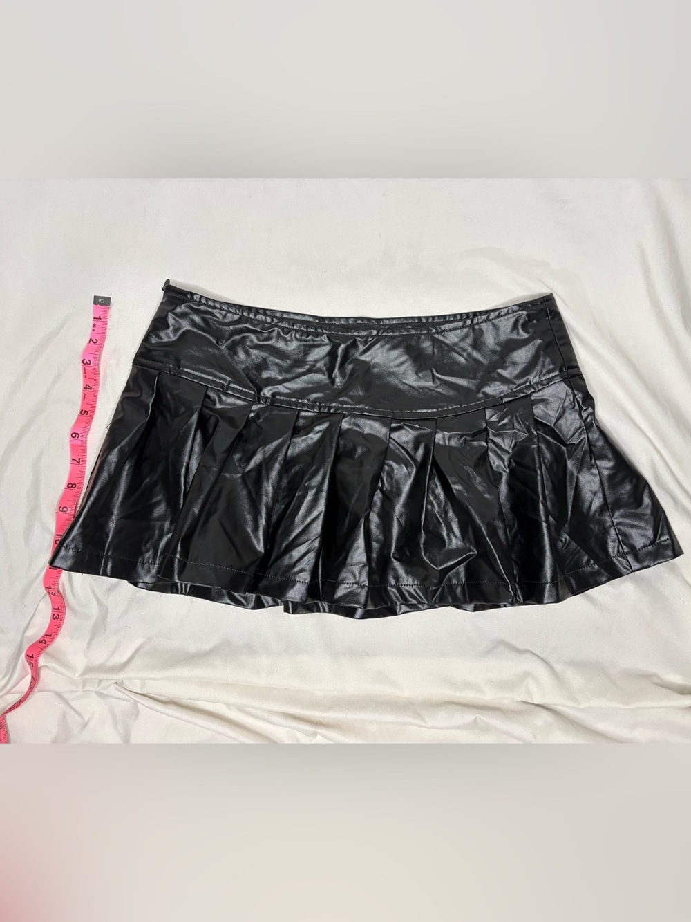 SHEIN Black Faux Leather Pleated Mini Skirt